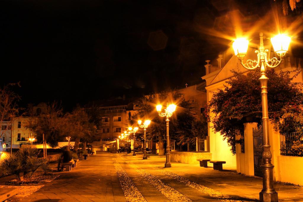 Bed & Breakfast Domo Acabara