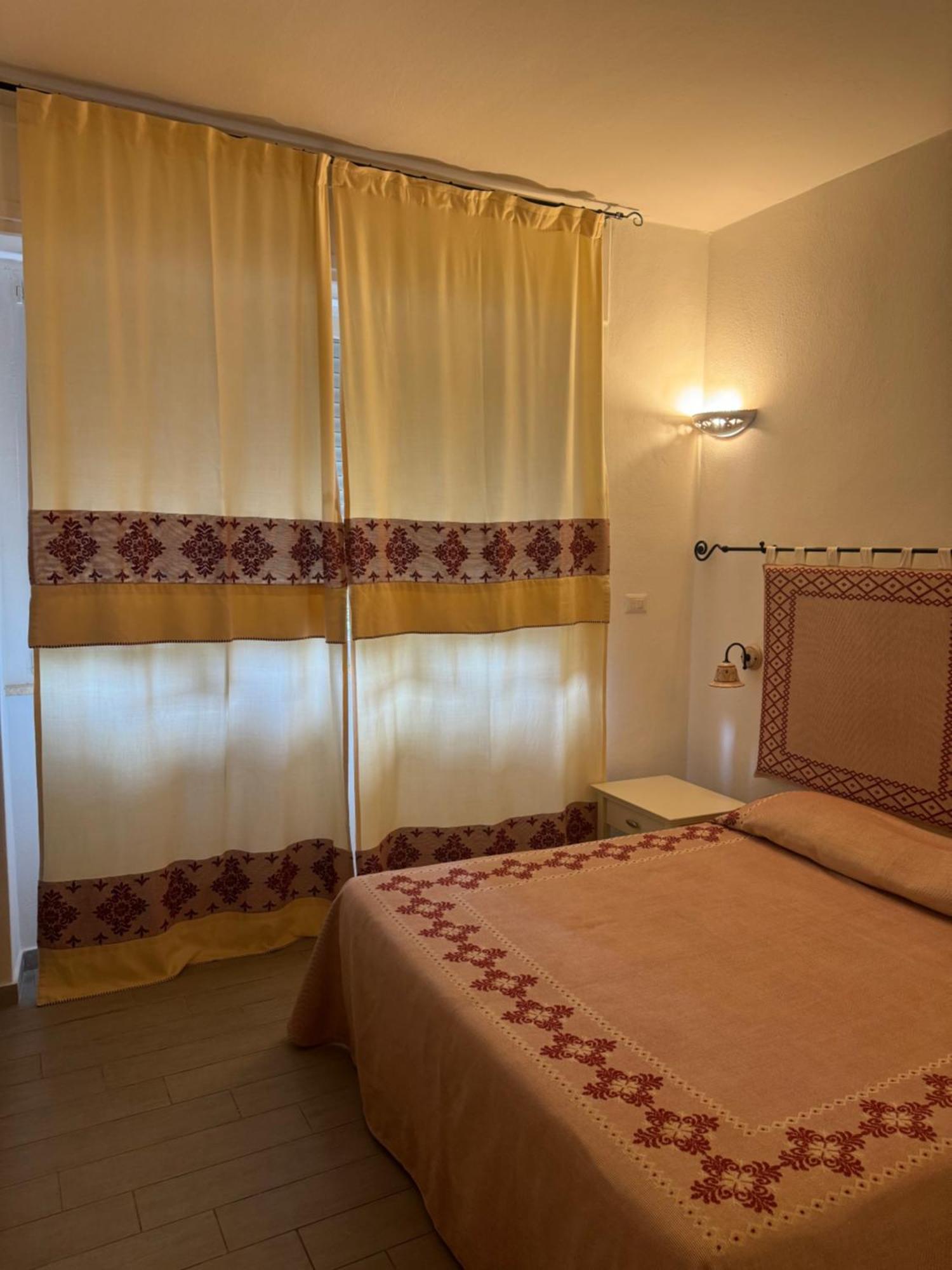Bed & Breakfast Domo Acabara *